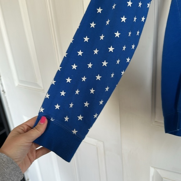 Disney Parks Mickey with stars size large - Picture 2 of 4